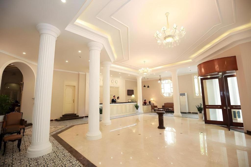 Hoa Binh Hotel Hanoi Exterior photo
