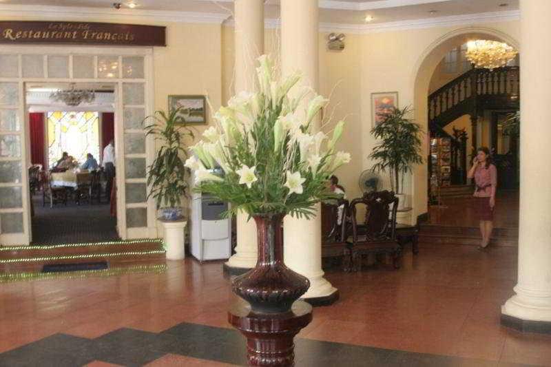Hoa Binh Hotel Hanoi Exterior photo
